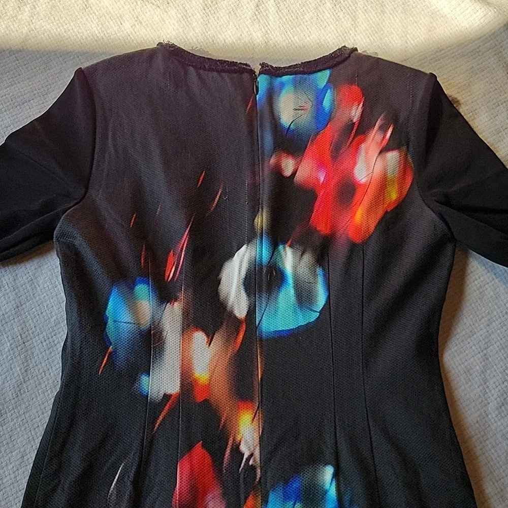 Elie Tahari Black Red Floral Dress Size 10  EUC - Picture 10 of 11
